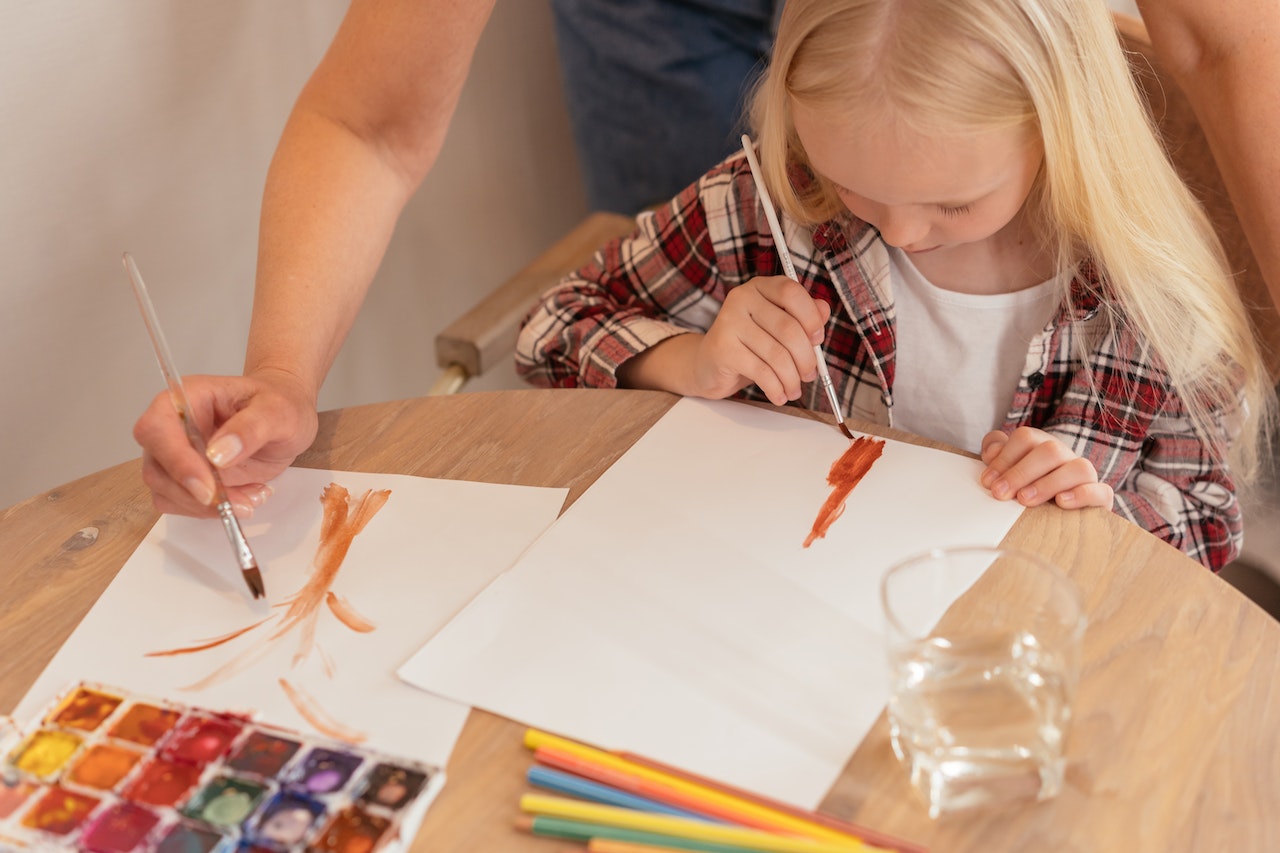 Personalised Paths to Success: Exploring Secondary Education Online Learning Models 1 images 6 4